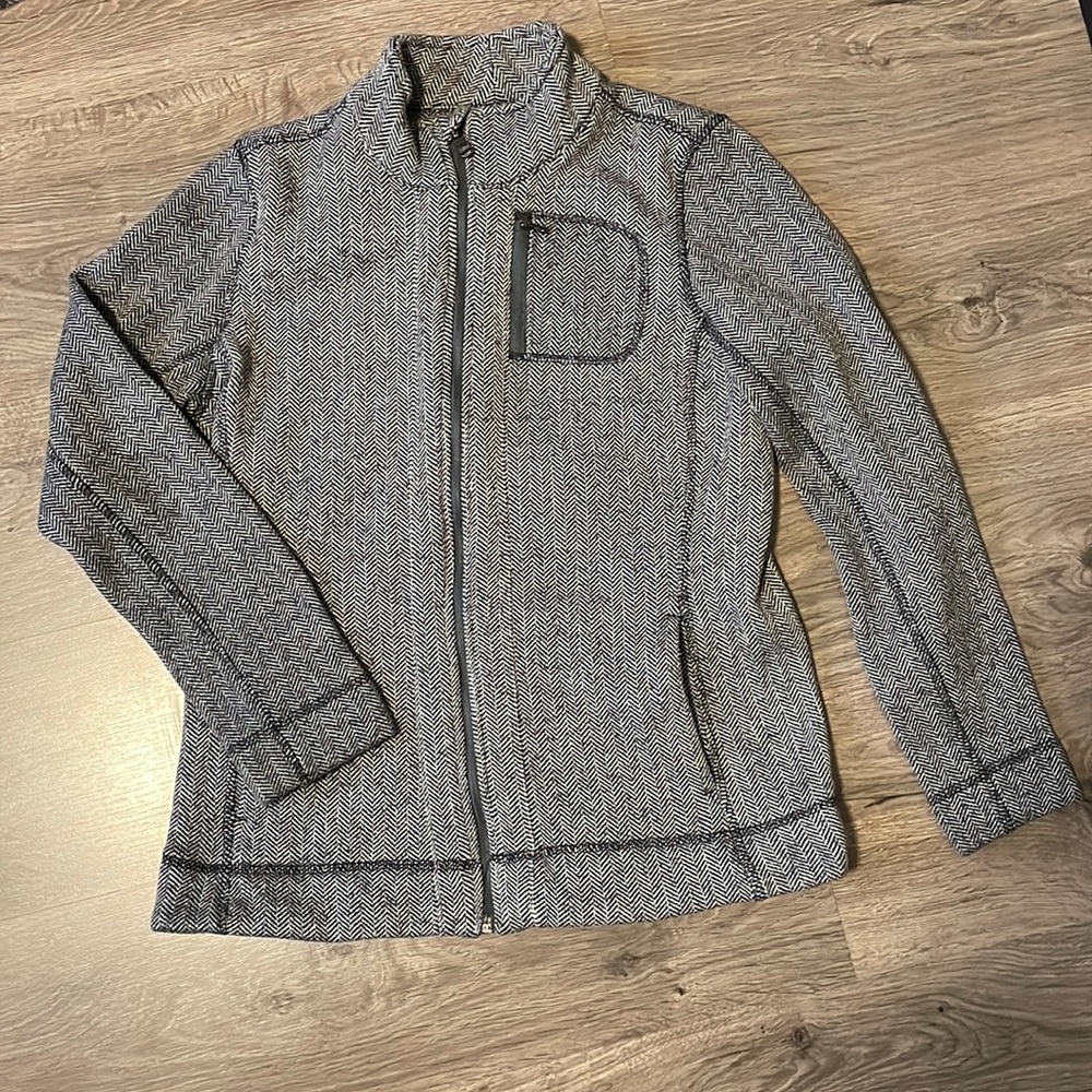 Medium weight zip up jacket